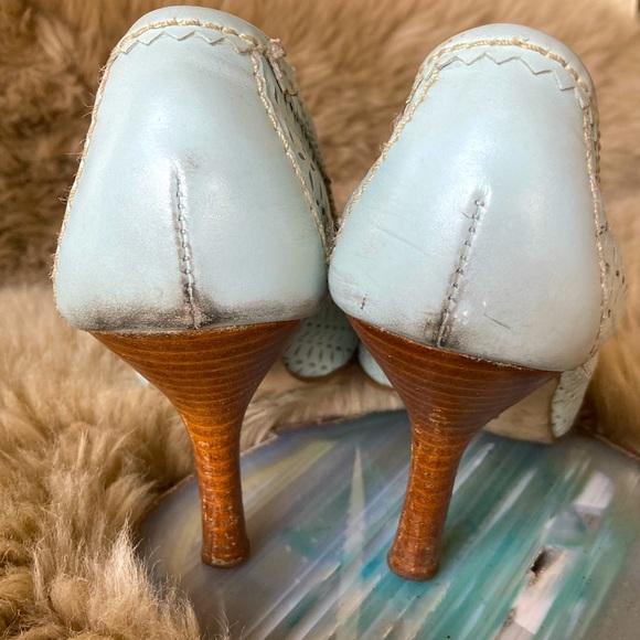 4/$15💥Sam & Libby cut out pale blue pumps - Picture 3 of 7